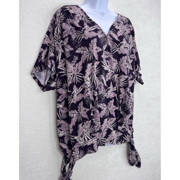 Easel Women's Get Tropical Purple Floral Tie Side Shirt Size Large NWT - Picture 3 of 11